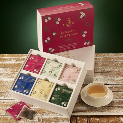 Theecadeau Geschenkdoos Camelie Donkerroze