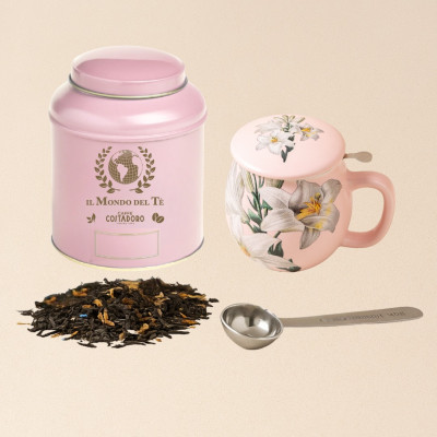 Luxuriöses Teeset in Rosa